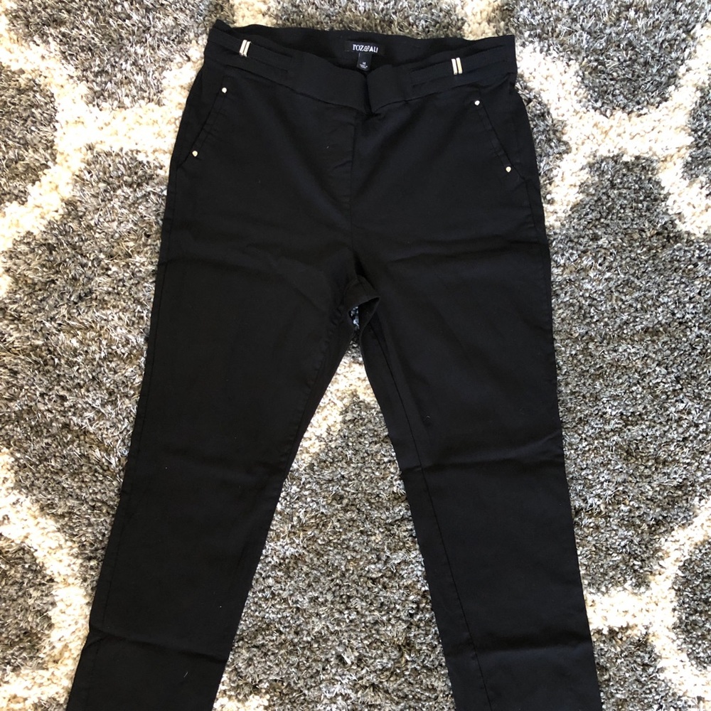 Pretty Roz & Ali black pant size 14